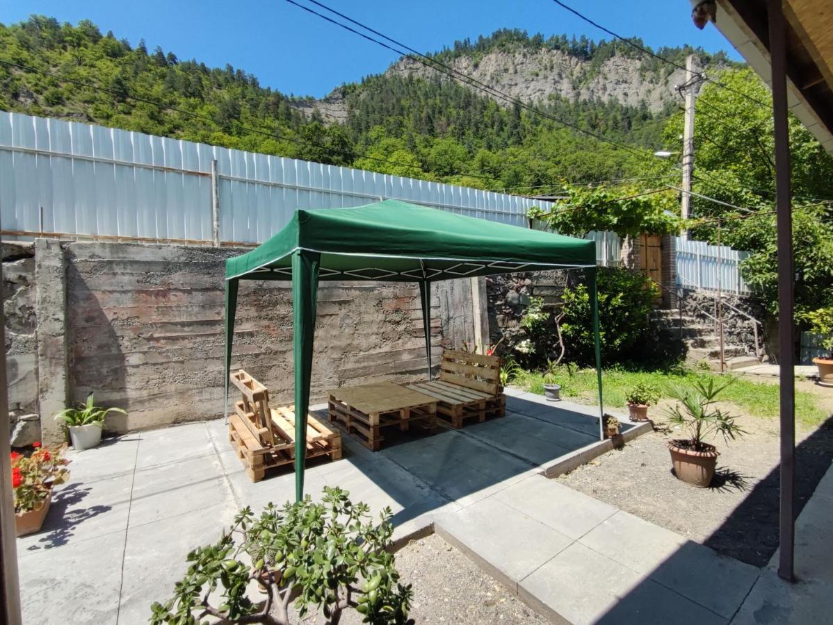 Ati Mta - Eco Hostel Borjomi ภายนอก รูปภาพ
